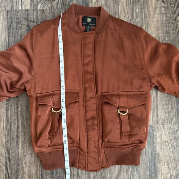 House of Harlow 1960 Gina Satin Bomber Jacket in Copper S - Picture 9 of 9
